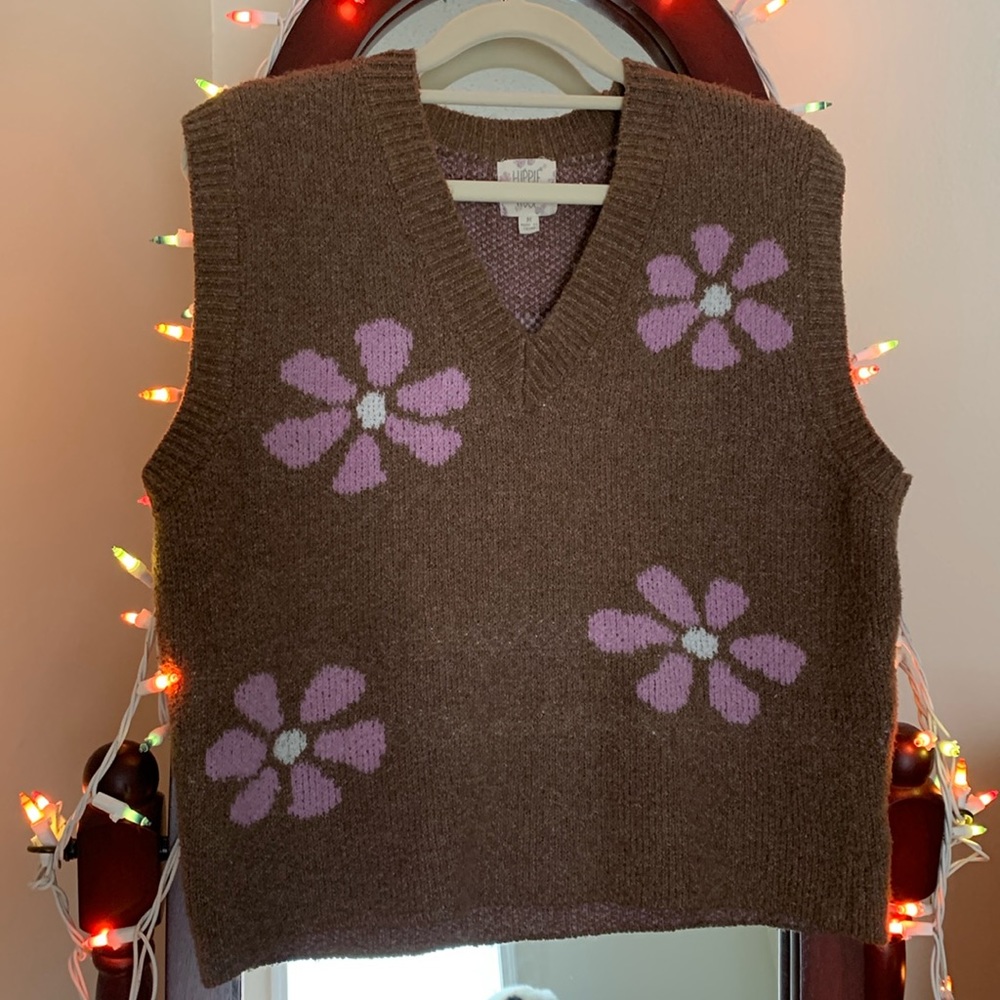 Flower sweater vest